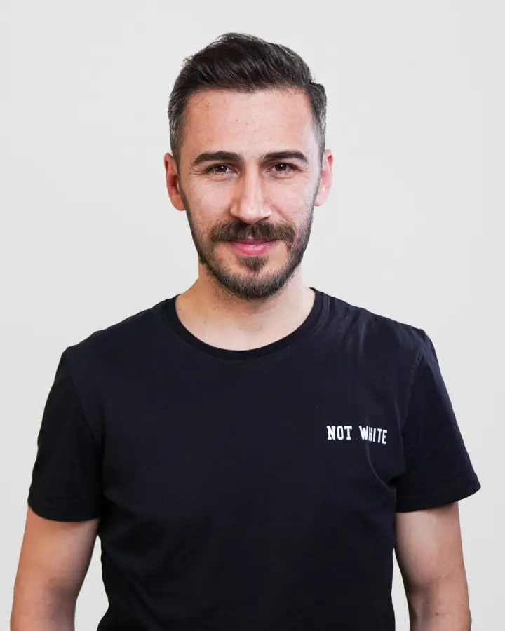 Arif, Art Director im Friseursalon in Istanbul Taksim