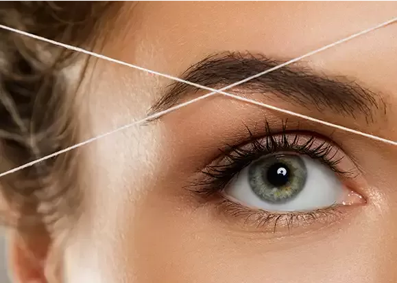 Gesichtshaare entfernen im Friseursalon in Istanbul Taksim