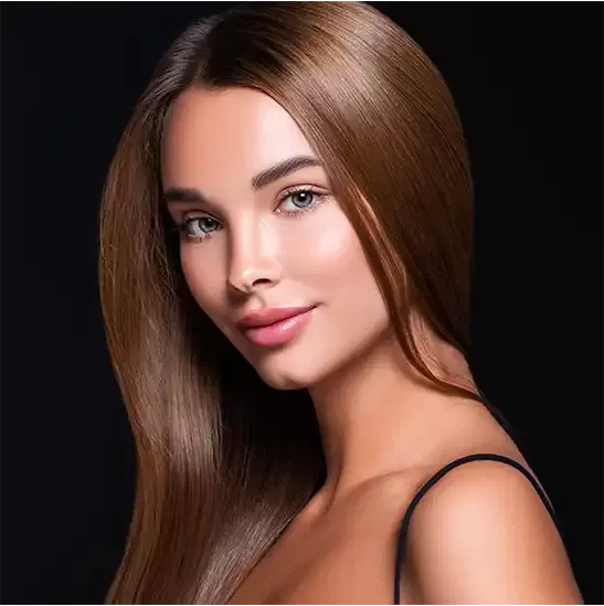 Glatt föhnen im Friseursalon in Istanbul Taksim